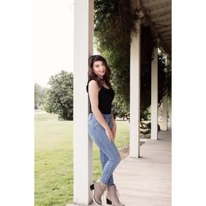 Meet your Posher, Melissa